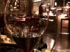 -恰餐厅及酒吧 CHAR Bar & Grill (北京丽都皇冠假日店)