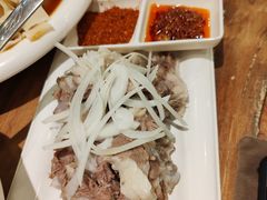 -清真·玛丽亚新疆菜主题餐厅(浙江中路店)