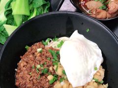 -丽影重庆小面(定西路店)