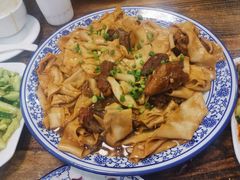 -壹阁胡羊焖饼(特色小吃街店)