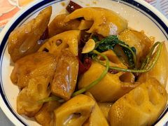 -回·龙虾铺·盆盆蟹·烧烤大排档(回龙观店)