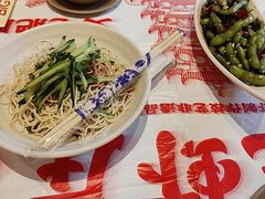 -肥肥虾庄·金牌油焖大虾(汉口城市广场店)