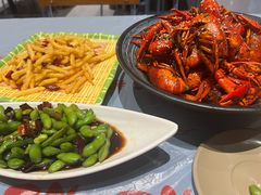 -肥肥虾庄·金牌油焖大虾(杨园滨江时代walk店)