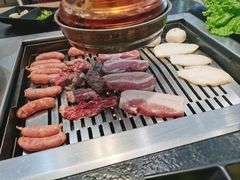 -臻牛烤肉