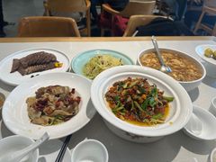 -聚友斋(陶瓷琉璃馆水晶街店)