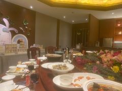 -梅花香里大酒店(郁金香路店)