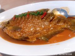 -艳阳天·非遗楚菜(武汉客厅店)