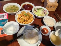 -全牛匠·乐山跷脚牛肉(西单华威约饭街店)