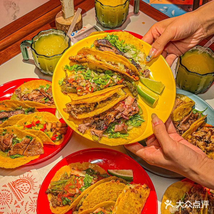 郑州墨西哥餐厅|Moon Village taco&bar