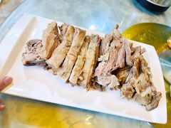 -清真·胖妈妈手抓餐厅(定西路长城宾馆店)