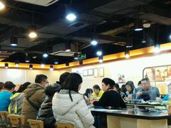 -呷哺呷哺(普陀乐购真北店)