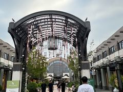 -比斯特上海购物村精品奥特莱斯