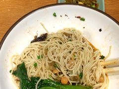 -老四川(T3航站楼F指廊店)