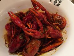 -龙巢盱眙龙虾·牛蛙·烧烤宵夜(八卦岭店)