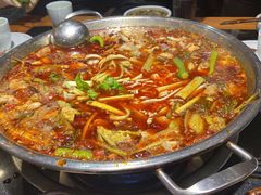 -小饕荟雅安贡椒鱼鲜馆(广福桥店)