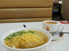 -香港新发烧腊茶餐厅(万象店)