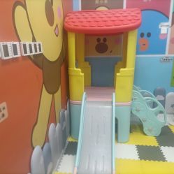 -熊小米专业儿童游泳馆