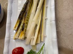 -金牌餐厅·天津菜·八珍豆腐·老爆三(瓷房子店)