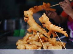 -恐龍造型油條