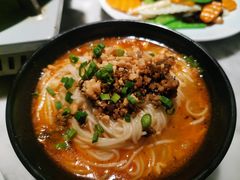 -雀蓝川菜(奥体广场店)