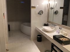 -大连中远海运洲际酒店