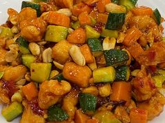 -津鲁园饭店
