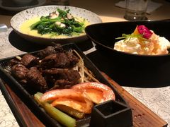 -穹六人间 people 6(岳阳路店)