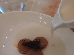 -AZUR聚(香格里拉饭店)