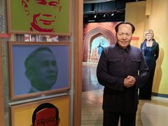 -曼谷杜莎夫人蜡像馆