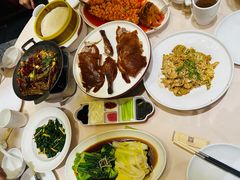 -大鸭梨烤鸭店(金顶街店)