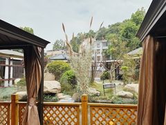 -湘力力小院·鱼汤泡饭(枫林路店)