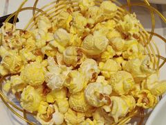 -阿瓦山寨·湘菜现炒·剁椒鱼头王(咸阳总店)