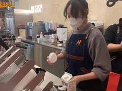 白柚红果丝绒拿铁-Seesaw Coffee(上海太阳宫K46店)