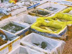 -渔人湾码头海鲜市场负二楼