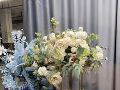 -上海星瀚奔驰4S店(红柳路店)