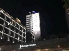 -青岛海尔洲际酒店