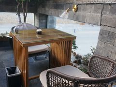露天位-隔壁老王·家常云南菜(花巷店)