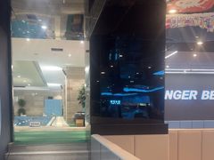 -小蓝鲸游泳培训基地(石景山店)