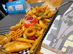 -汽车博物馆主题餐厅