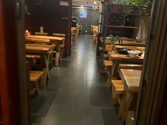 -万记麻辣烫国展总店