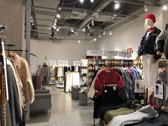 -纪念日百货(万达广场店)