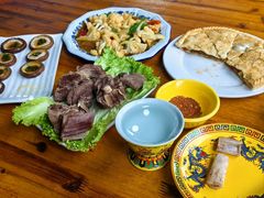 -塔洛藏餐吧(香格里拉古城店)