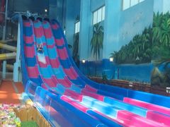 -青岛东方影都融创水世界