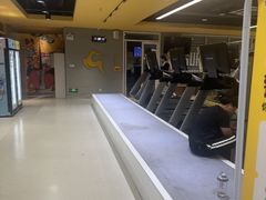 -超鹿运动(大唐世家店)