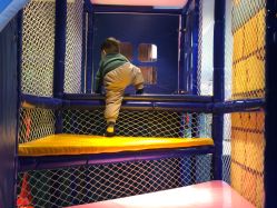 -Land Mark蓝马乐园(华联武夷购物中心店)