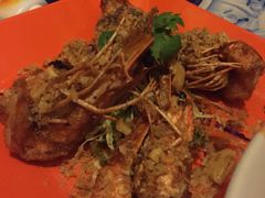 -Thiw Soen Seafood Restaurant