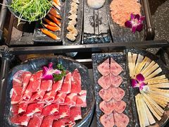 -哥老官重庆美蛙鱼头(日月光店)