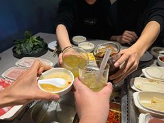 -海底捞火锅(新松江路店)