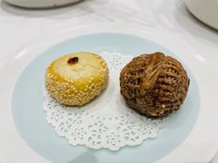 香酥核桃球-上海老饭店(北京分店)
