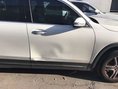 -畅通航行汽车钣金喷漆 无痕修复·局部喷漆
